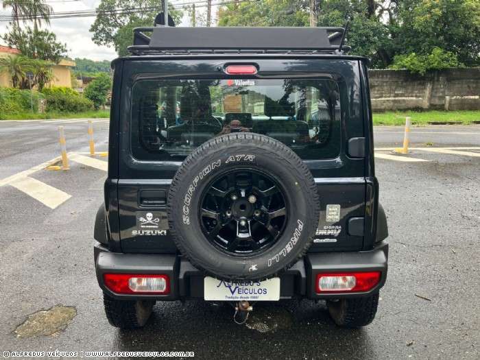 Suzuki JIMNY SIERRA SPORT 2023/2024